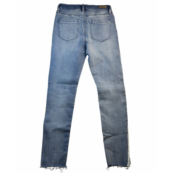 Blanknyc Light Wash Skinny Jeans W/ White Side Zipper & Raw Hem Size 27 - Picture 11 of 15